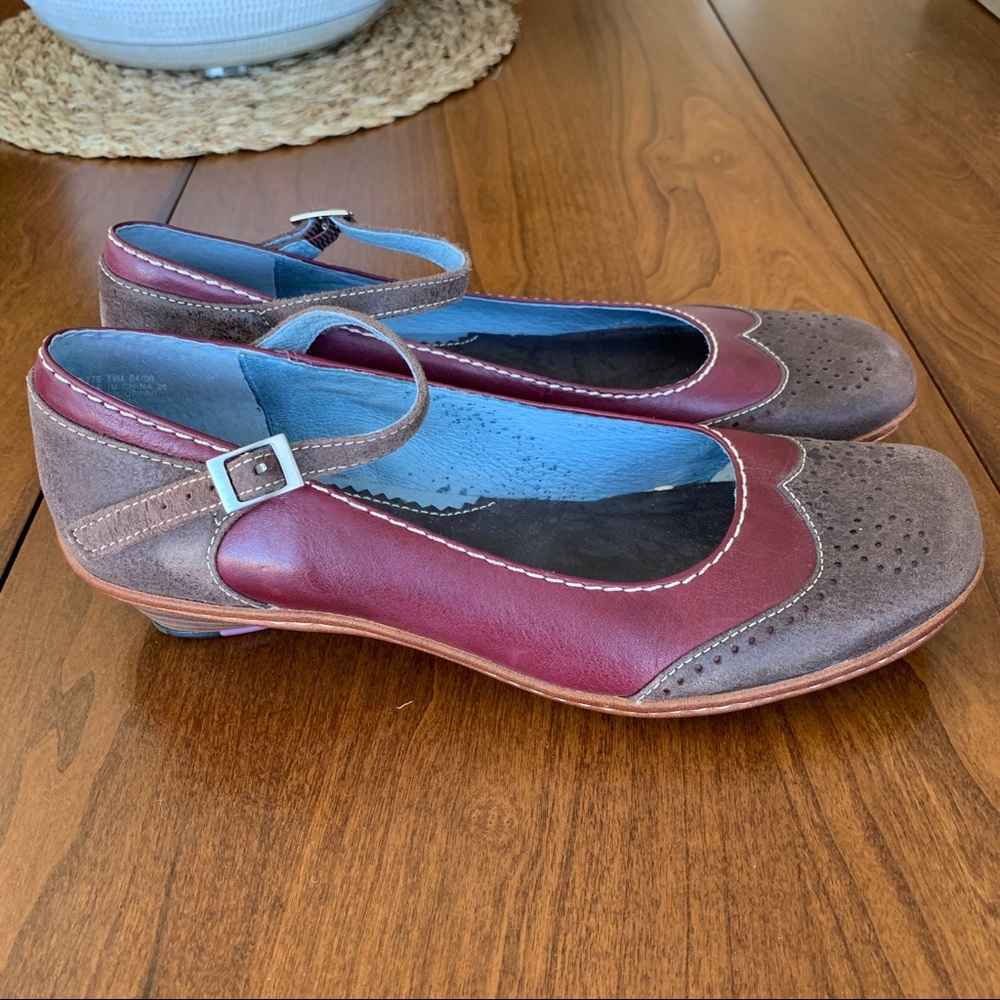 Indigo Mary Jane Shoes, Oxford Design, size 7.5